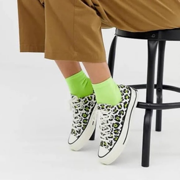 Converse Chuck Taylor All Star Cheetah Animal Print Low Top Shoes 7.5 NWOB Green - Picture 2 of 10